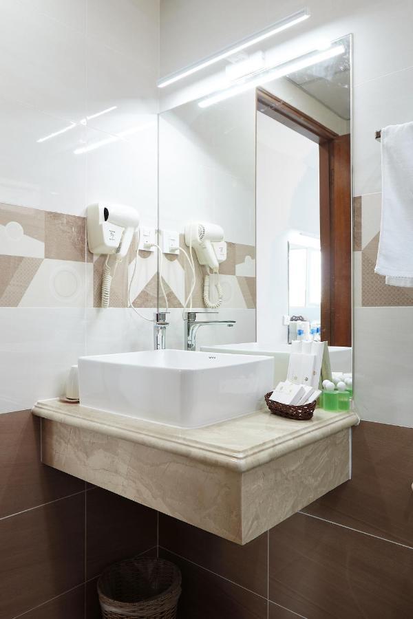 Song Anh 1 Hotel Ho Chi Minh-stad Buitenkant foto